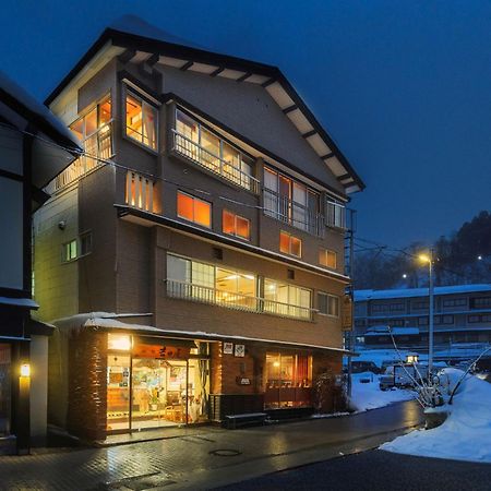 ホテル Yoshidaya 山形市 エクステリア 写真