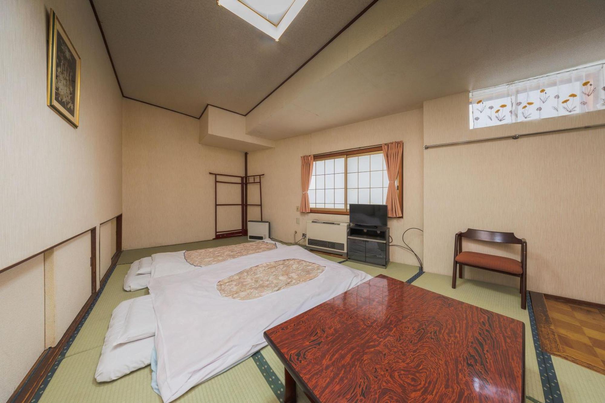 ホテル Yoshidaya 山形市 エクステリア 写真